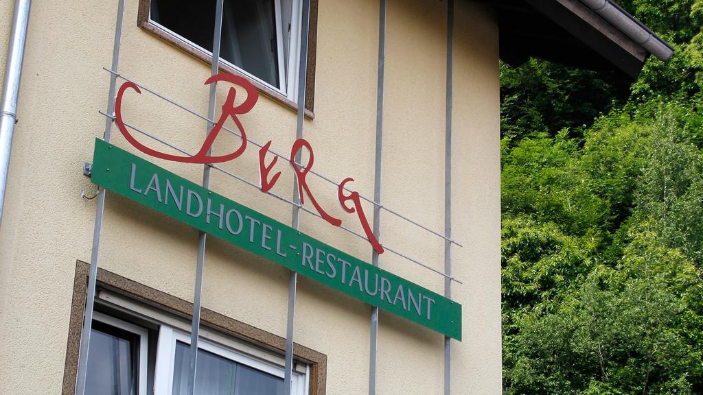 Hotel Berg Dannenfels Bagian luar foto
